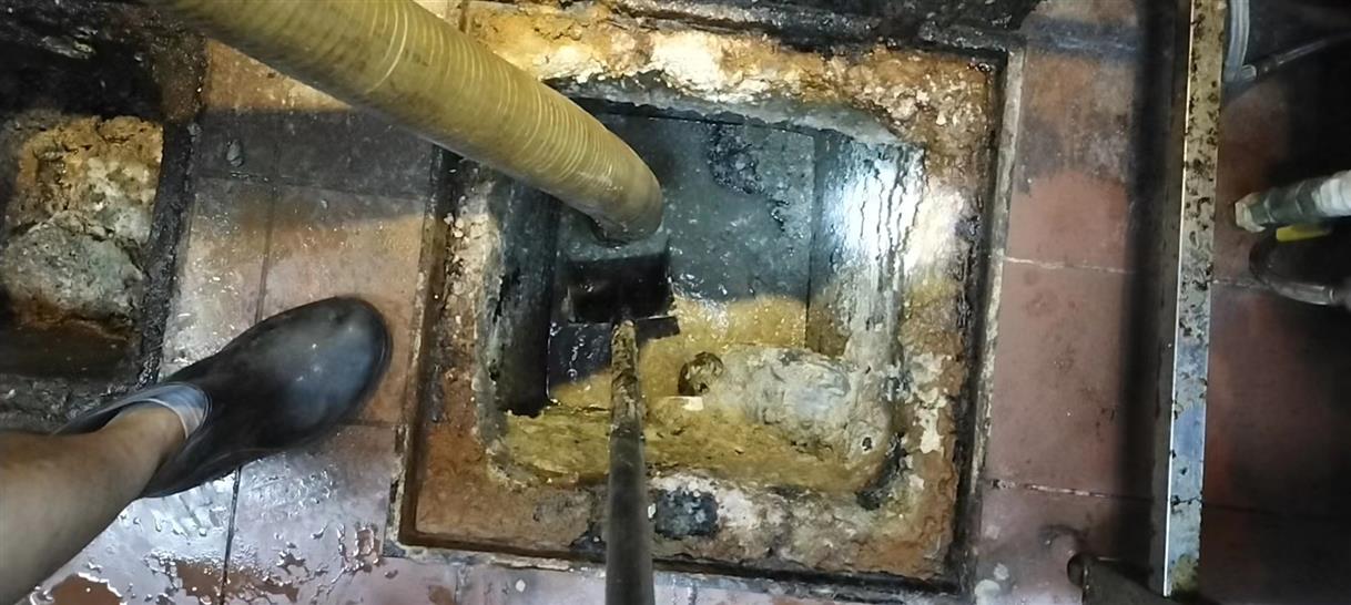 蒋巷污水池清理一般都有毒气，怎么预防中毒呢？